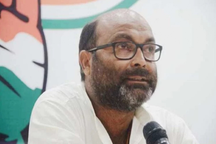 पीएफ घोटाले पर कांग्रेस की मांग, ऊर्जा मंत्री को तुरंत बर्खास्त करे योगी सरकार