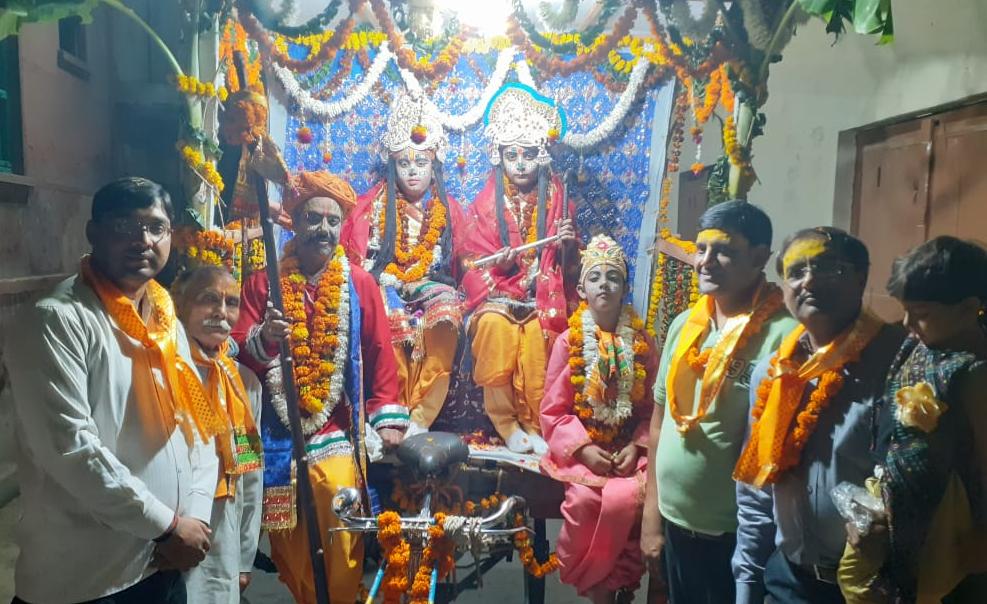 मथुरा के बल्देव में निकली भव्य शोभायात्रा,जगह -जगह हुआ भव्य स्वागत