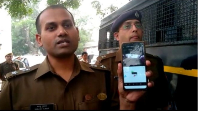 कैदी अब पुलिस को नहीं दे सकेंगे चकमा, देखिये आगरा पुलिस की ये स्पेशल वैन
