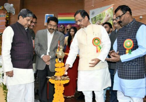 कृषि क्षेत्र के विकास में सहकारिता की महत्वपूर्ण भूमिका   सहकारिता रोजगार सृजन का प्रमुख केन्द्र  -डा. दिनेश शर्मा सहकारिता द्वारा ही प्रदेश का उत्थान ए