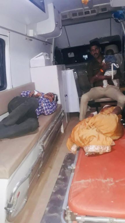 श्रावस्ती : पुलिस का मानवीय कार्य जनता में चर्चा का विषय बना। रिपोर्ट :- पंकज कुमार सिंह।