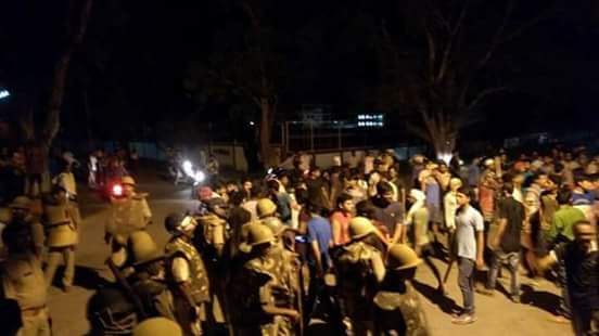  बनारस हिंदू यूनिवर्सिटी में छात्राओं  पर लाठीचार्ज मामले में चीफ प्रॉक्टर ओएन सिंह ने इस्तीफा दिया