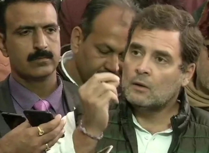 रेप वाले बयान पर संसद में हंगामा, राहुल ने कहा- माफी नहीं मांगूंगा, मुद्दों से ध्यान भटका रहे हैं मोदी