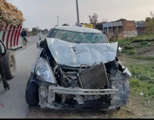 बहराइच कार घुसी ट्रैक्टर में , गजाधारपुर के निकट हाइवे पर हुआ एक्सीडेंट। रिपोर्ट :- पंकज कुमार सिंह।