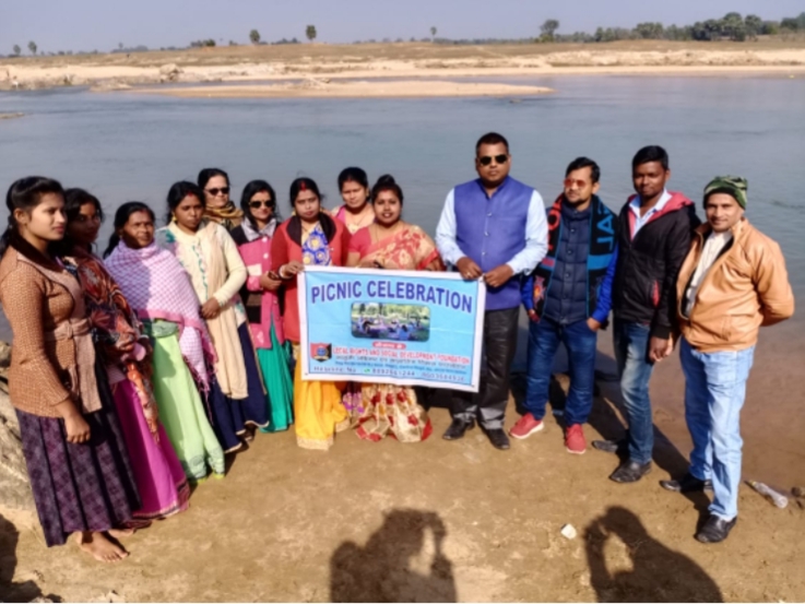 लीगल राइट्स एंड सोशल डेवलपमेंट फाउंडेशन ने मनाया बन भोज ।