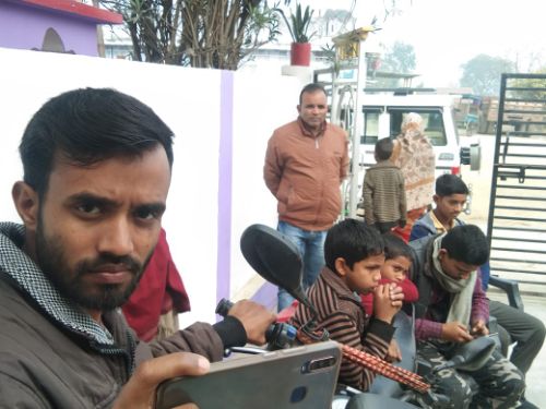 बहराइच शिवपुर ब्लाक के ग्राम पंचायत देवदत्तपुर में स्वामी विवेकानंद राष्ट्रीय युवा सप्ताह अंतर्गत निबंध प्रतियोगिता का आयोजन। रिपोर्ट // मोहम्मद आमि