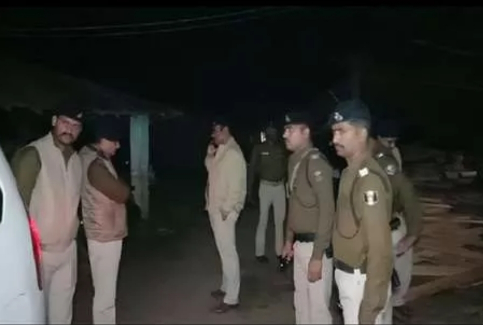 जमीन विवाद में कई राउंड गोली चली दो कि मौत एक घायल ।।