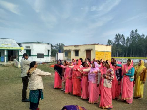 श्रावस्ती बेटी है स्वर्ग की सीढ़ी, वह पढ़ेगी , तो बढ़ेगी अगली पीढ़ी-(जिलाधिकारी) रिपोर्ट :- पंकज कुमार सिंह।
