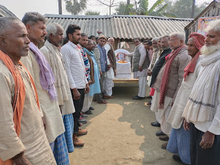 राजद कार्यकर्ताओं ने मनाई कर्पूरी जयंती कर्पूरी के दिखाये रास्ते पर चलने का लिया संकल्प