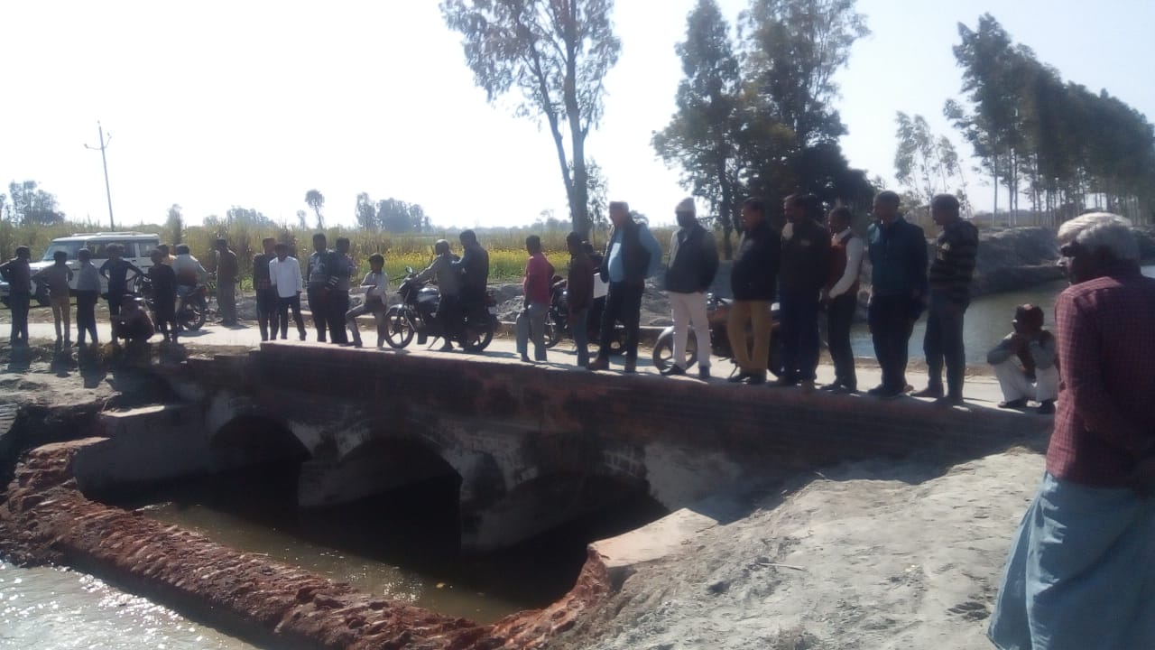 गंदे नाले की खुदाई का कार्य फॉरेस्ट जंगल तक हो चुका