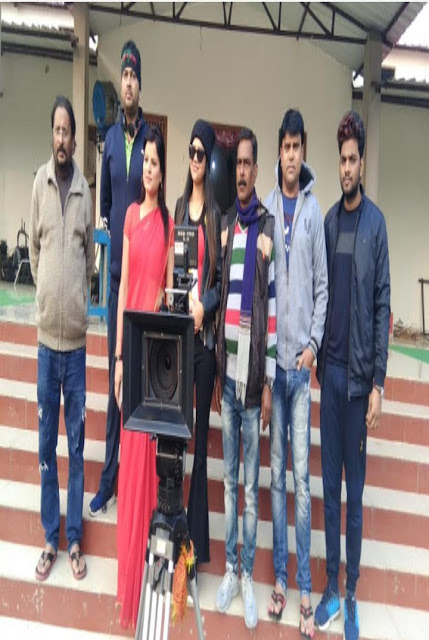 जय हो  प्रोडक्शन के अधीन हो रही फिल्म लव यू रानी का शूटिंग बाल्मीकि नगर में
