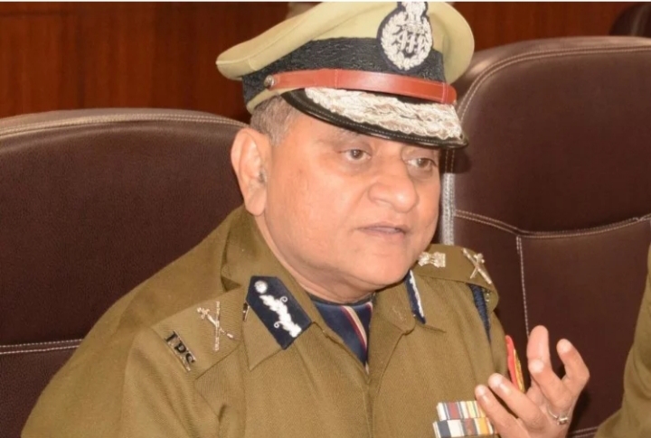 37 साल पुलिस सेवा में रहने के बाद रिटायर हुए यूपी के डीजीपी