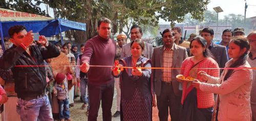 श्रावस्ती : जिलाधिकारी एवं मुख्य विकास अधिकारी ने मुख्यमंत्री जन आरोग्य मेले का किया शुभारम्भ। रिपोर्ट :- पंकज कुमार सिंह।