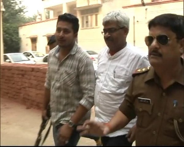 जानें पत्रकार विनोद वर्मा की गिरफ्तारी से जुडी 10 बातें