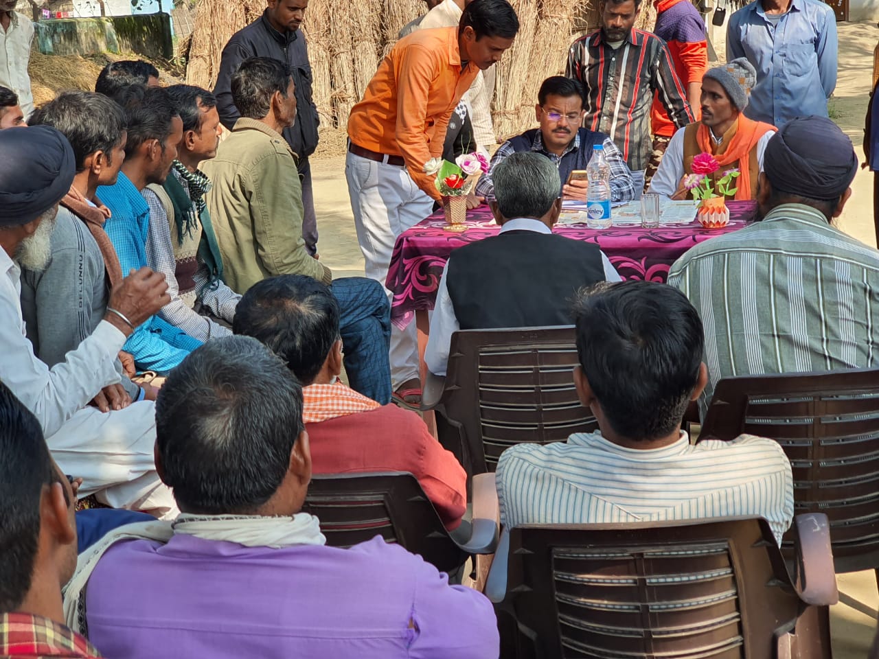 CAA के बारे में लोगों को जागरूक किया आशीष मिश्रा मोनू भैया