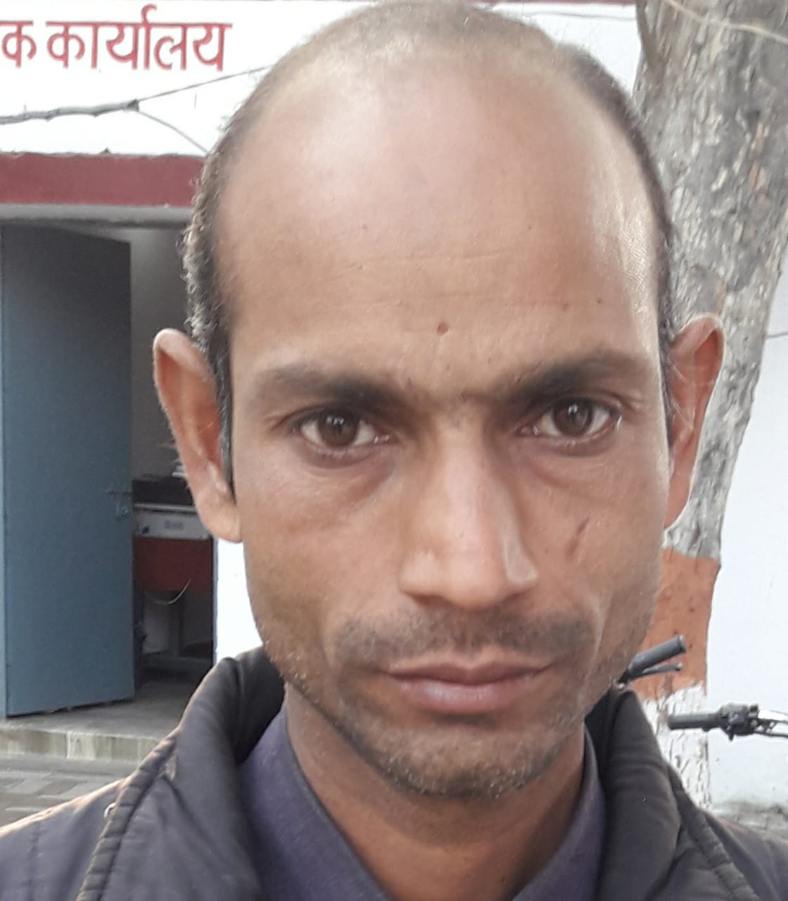 मारुति वैन की टक्कर से दूधिया घायल वन चालक पर मुकदमा दर्ज प
