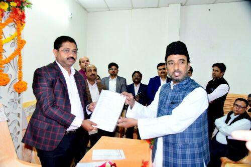आज लखनऊ में उत्तरप्रदेश के अल्पसंख्यक कल्याण मंत्री नन्द गोपाल गुप्ता "नन्दी" ने  प्रदेश भर के कई जिलों से आए मदरसों के प्रतिनिधियों के साथ संवाद कार्यक