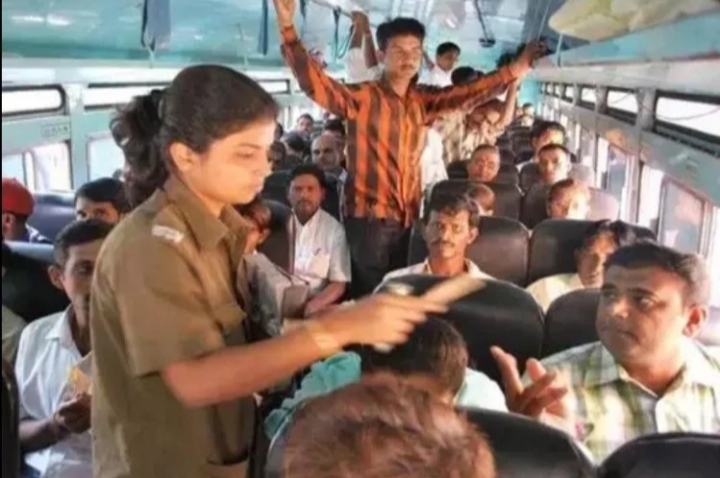 उत्तर प्रदेश परिवहन निगम की बसों में महिलाएं अब आसानी से संविदा पर कंडक्टर बन सकेंगी