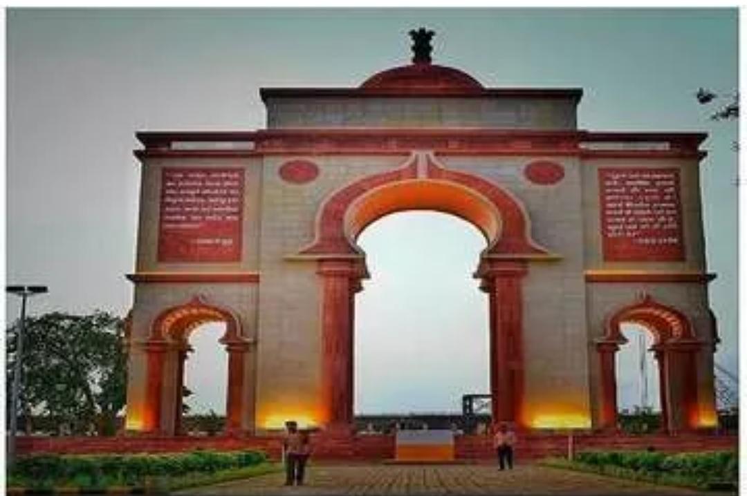 पटना  में शाम 4 बजे शिव जयंती के अवसर पर सर्व धर्म सम्मेलन  का आयोजन किया गया है. पटना के बांकीपुर क्लब में वसंत मेला का आयोजन किया गया है.
