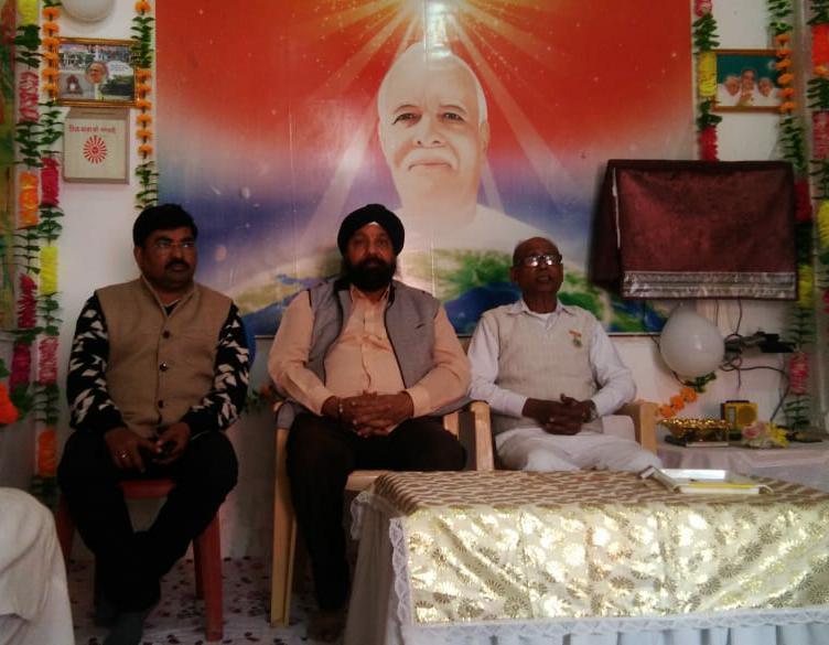 महाशिवरात्रि पर्व को लेकर आध्यात्मिक सत्संग शिव जी संजीव झांकी पूजन आरती की गई