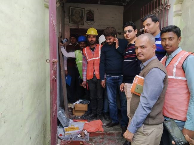 बेतिया। शुक्रवार को शहर में प्रीपेड मीटर लगाने का कार्य विधि विधान के साथ आरंभ हो गया।...
