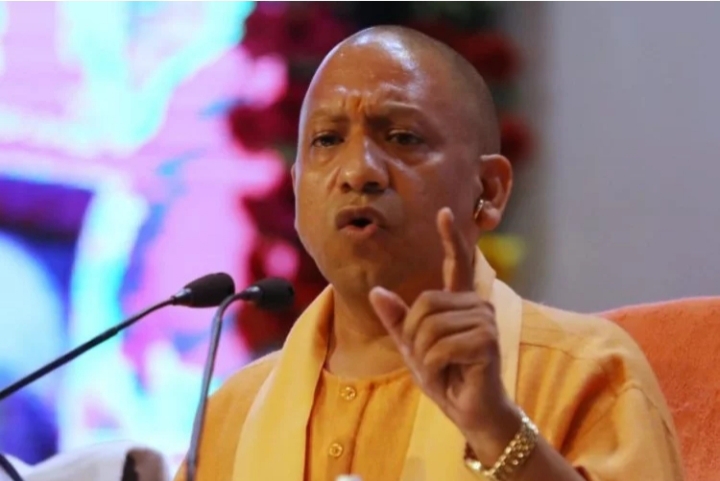 UP में घर-घर सामान पहुंचाने के लिए 12,133 वाहनों की व्यवस्था की गई