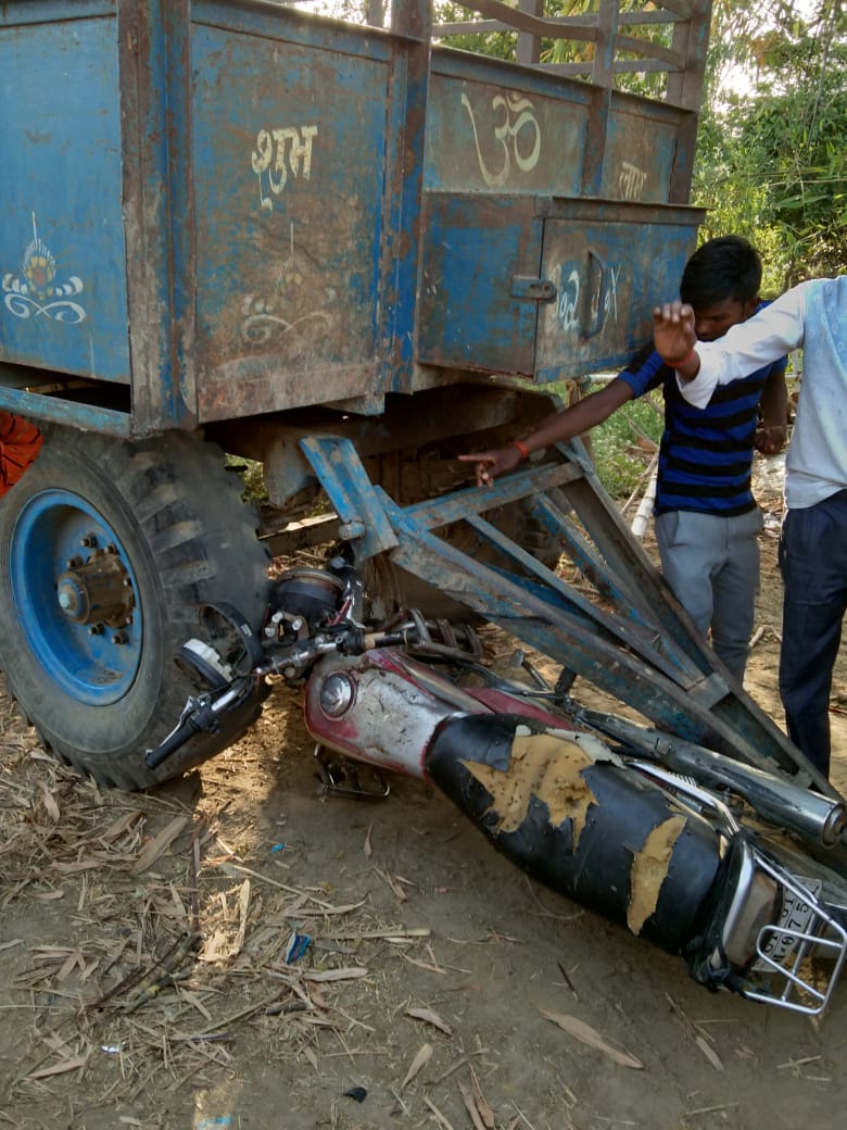 सरकार के आदेशों की सरेआम लोग उड़ा रहे धज्जियां भारत बंद को नहीं मान रहे हो कर रहे मनमानी