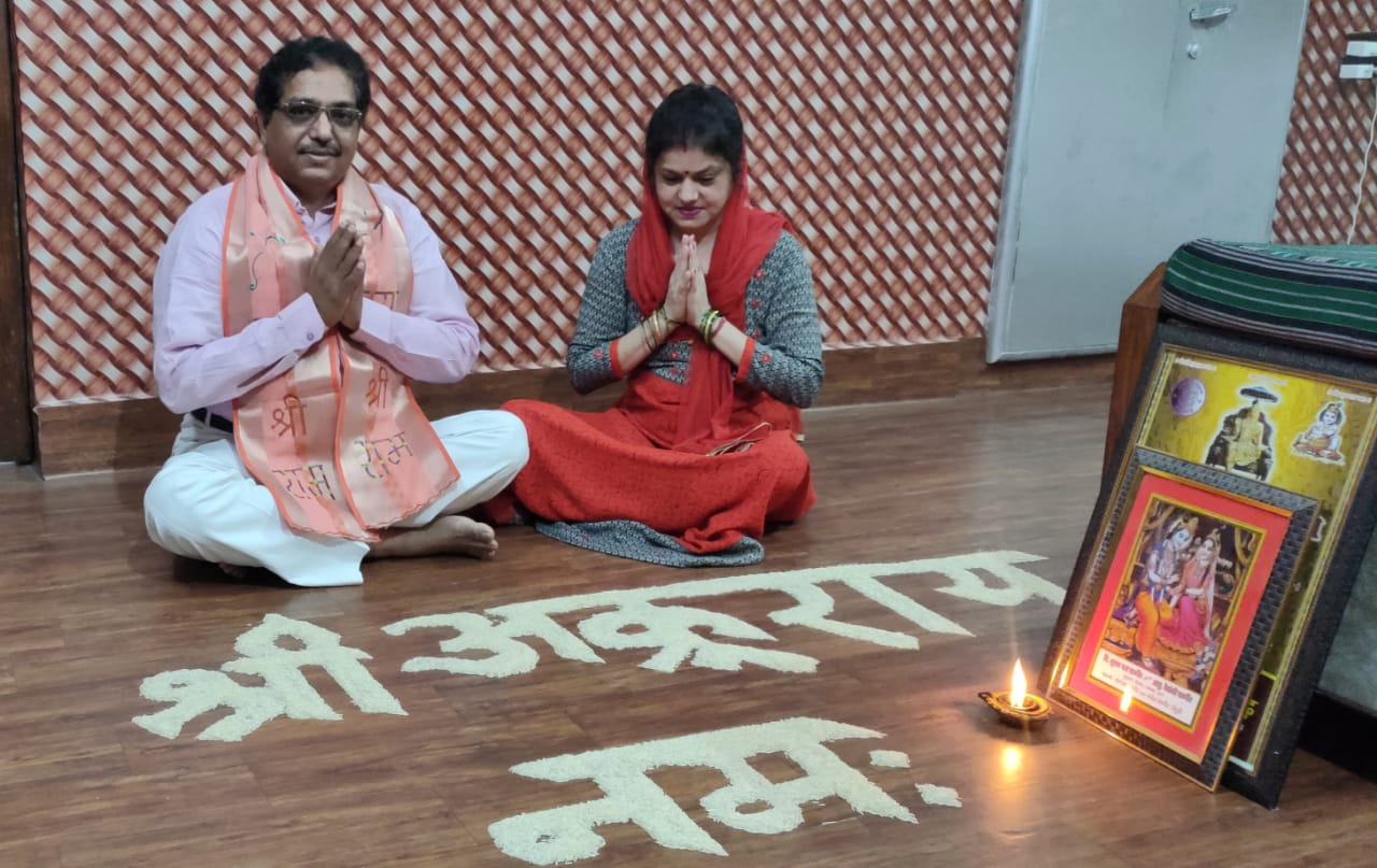 लॉक डाउन के चलते नहीं निकली अक्रूर महाराज की शोभायात्रा,लोगों ने घर पर की पूजा