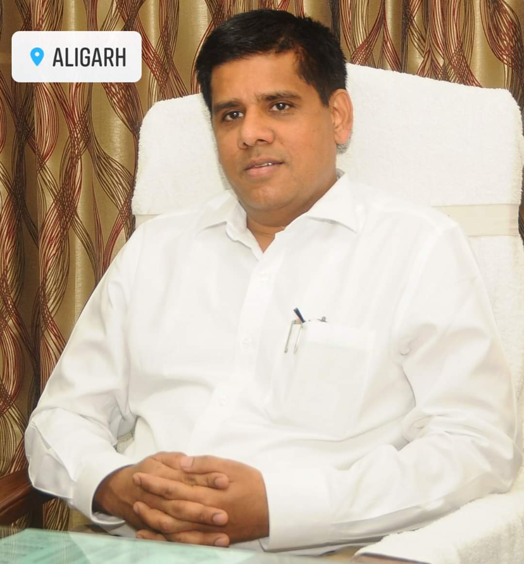 लाभार्थियों को रुपया निकलने के लिए बैंक में नही लगानी होगी लाइन