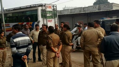 जिला प्रशासन के हस्तक्षेप से पुलिस और नगर पालिका द्वारा की गयी बड़ी कार्यवाही,..…ब्यूरो नसीम खान