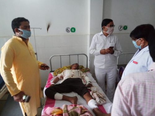 संयुक्त जिला चिकित्सालय भिनगा का औचक निरीक्षण विधायक असलम राईनी ने किया।।।नसीम खान।।।