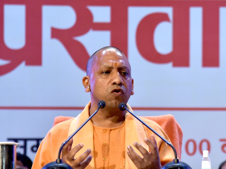 मजदूरों को लेकर कांग्रेस पर भड़के CM योगी, कहा- सौ चूहे खाकर बिल्ली चली हज को