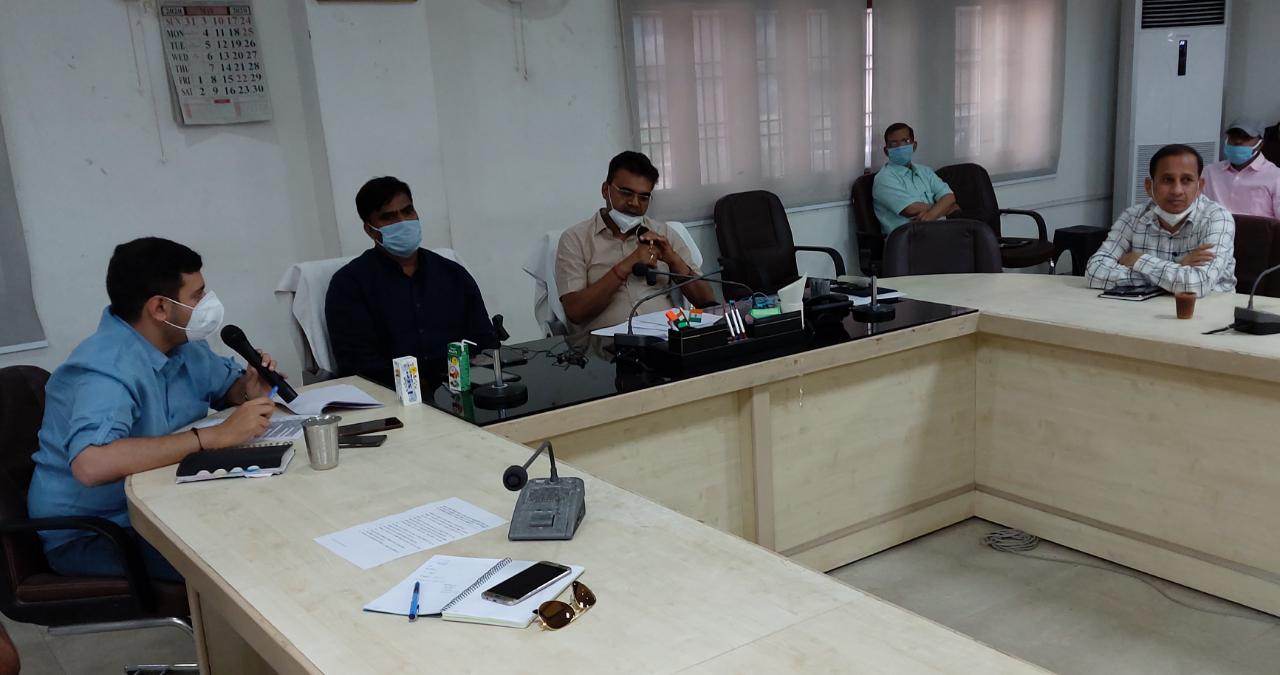 अलीगढ़:कंटेनमेंट जोन को छोड़कर बाकी सब में छूट ही छूट, लॉकडाउन 4.0 के अंतर्गत छूट