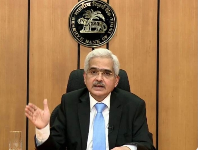 RBI ने रेपो रेट 0.4 फीसदी घटाकर 4 फीसदी किया, बैंकों को कम ब्याज दरों पर मिलेगा लोन