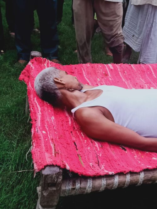 संदिग्ध परिस्थितियों में युवक की मौत।