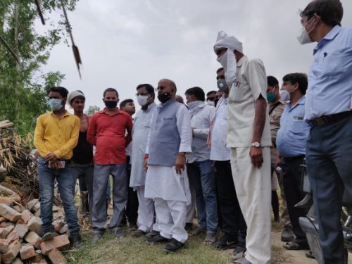 कटान पीड़ित परिवारों को मिले हर संभव मदद-महसी विधायक सुरेश्वर सिंह।
