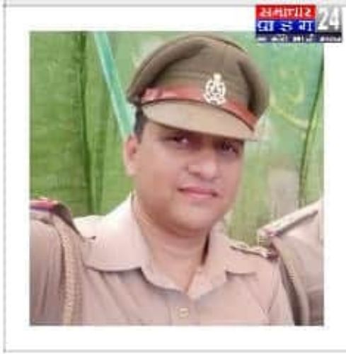 बहराइच (थाना )पयागपुर मे तैनात SO मुकेश सिंह कोरोना वायरस  से जंग लडकर अपनी जीत हासिल की।(नसीम खान)