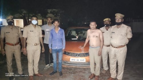 जनपद बहराइच।के थाना पयागपुर  फर्जी दरोगा बन कर थाना पयागपुर क्षेत्र में अवैध वसूली करते हुए दो व्यक्ति गिरफ्तार।।नसीम खान