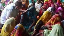हाथरस कांड: गांव में नहीं रहना चाहता पीड़िता का परिवार, भाई ने दिल्ली शिफ्ट होने की जताई इच्छा
