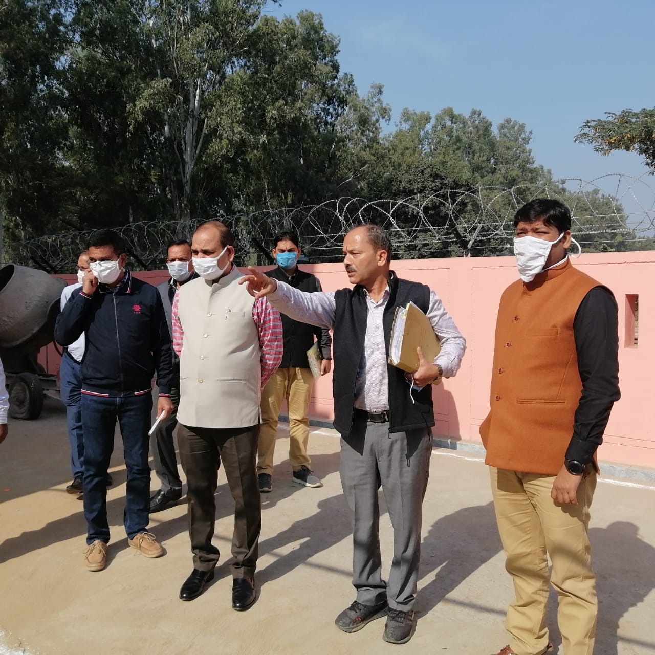 वी0वी0पैट गोदाम भवन का विस्तृत निरीक्षण, 