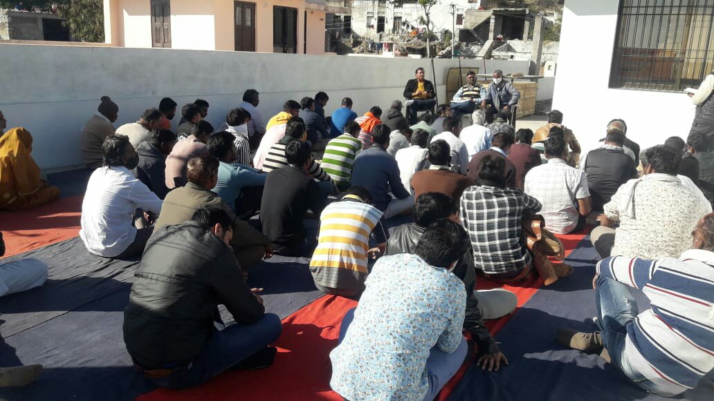  राम जन्मभूमि मंदिर निर्माण के लिए निधि संग्रह का काम विश्व हिंदू परिषद एवं बजरंग दल के कार्यकर्ताओं द्वारा किया जाएगा