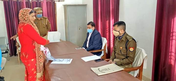 DM व SP ने सुनीं लोगों की समस्याएं