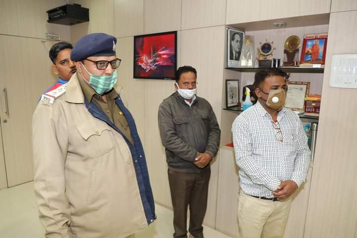 चिटफंड कंपनी के खिलाफ शाजापुर की गई कार्यवाही।