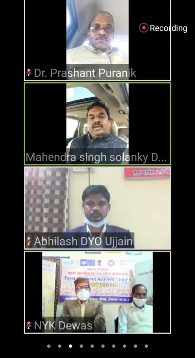 सांसद महेंद्र सोलंकी ने किया युवाओं को सम्बोधित