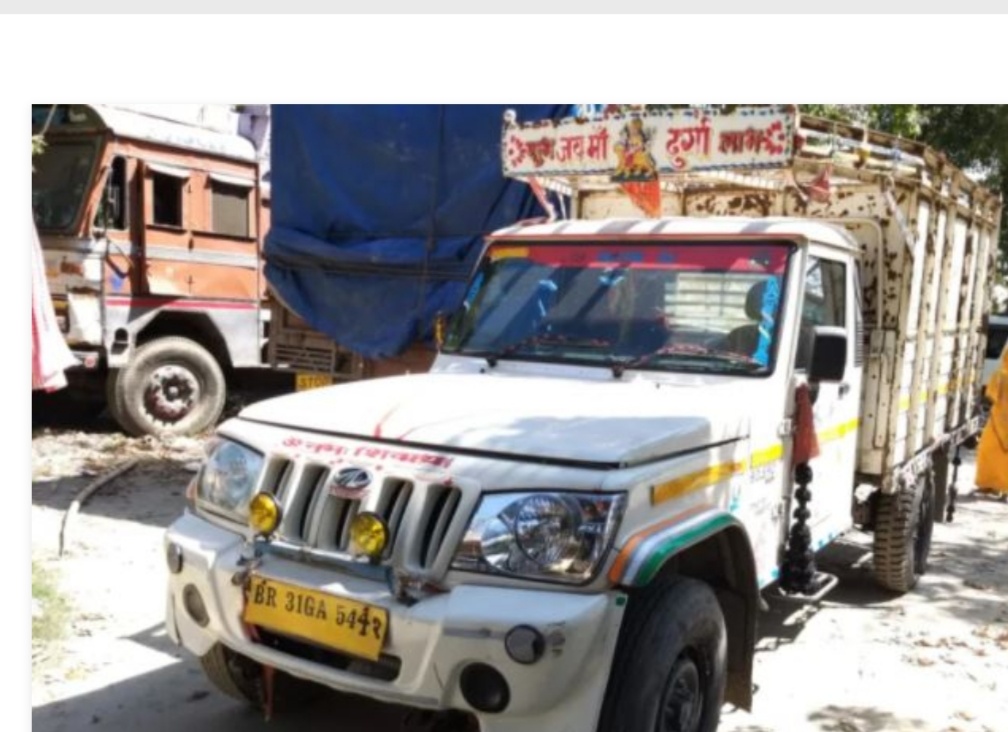 बलिया: स्टेशन से चोरी हुई पिकअप को नरही पुलिस ने पकड़ा, पांच आरोपी भी गिरफ्तार
