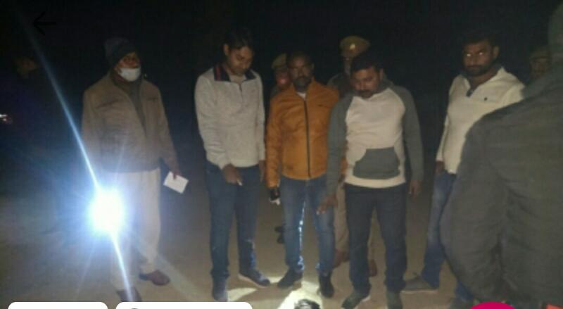 उत्तर प्रदेश/ प्रयागराज के करछना थाना क्षेत्र में /n/nपौलुस और बदमसों के बीच हुई मुदभेड़*