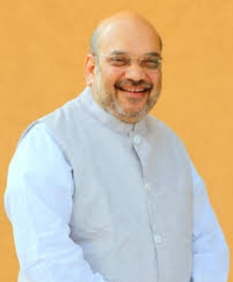ऐम्स निदेशक ने लगवाया टीका