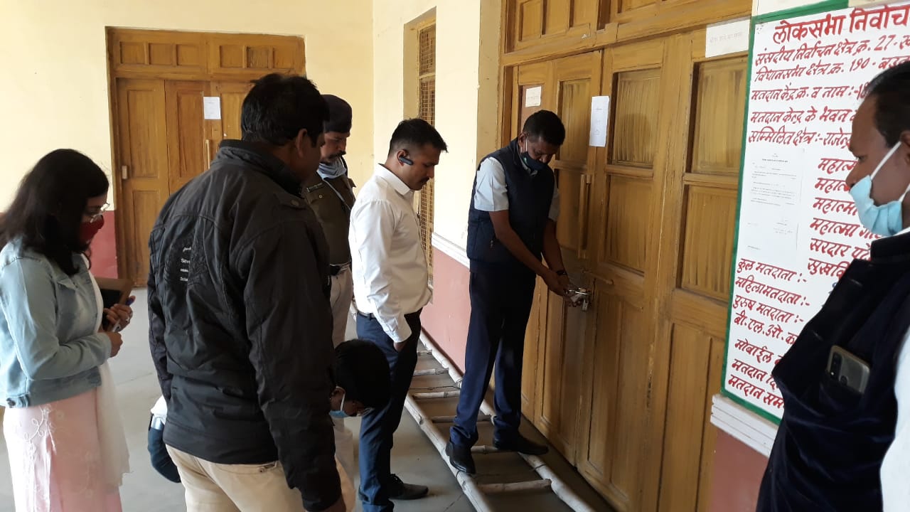 रणजीत क्लब के खुल गये ताले, अधिकारियों के देख-रेख में रविवार से प्रारंभ होगी खेल गतिविधियाॅ