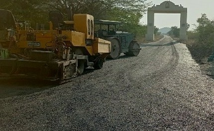 रोहट क्षेत्र के धरमधारी केरला  स्टेशन तक पक्की सड़क कार्य प्रगति पर 
