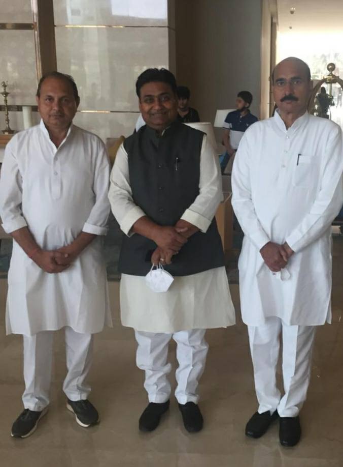 कर्नाटक कांग्रेस अध्यक्ष DK शिवकुमार जी की बेटी ऐश्वर्या की शादी कार्यक्रम में बेगलोर पधारें राजस्थान के लोकप्रिय आदरणीय मुख्यमंत्री जी अशोक गेहलोतजी